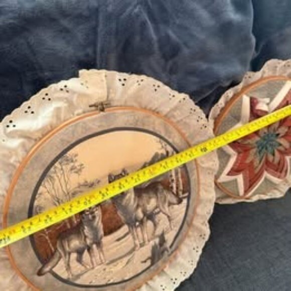 Vintage Fabric Wall Art Pair – Wolves Scene & Quilted Starburst - Picture 7 of 10